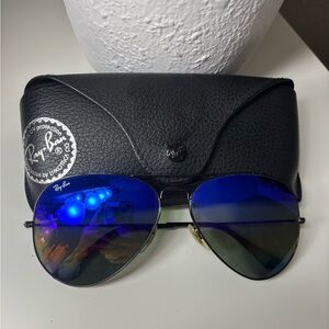 Ray-Ban Unisex Large Metal Aviator Sunglasses